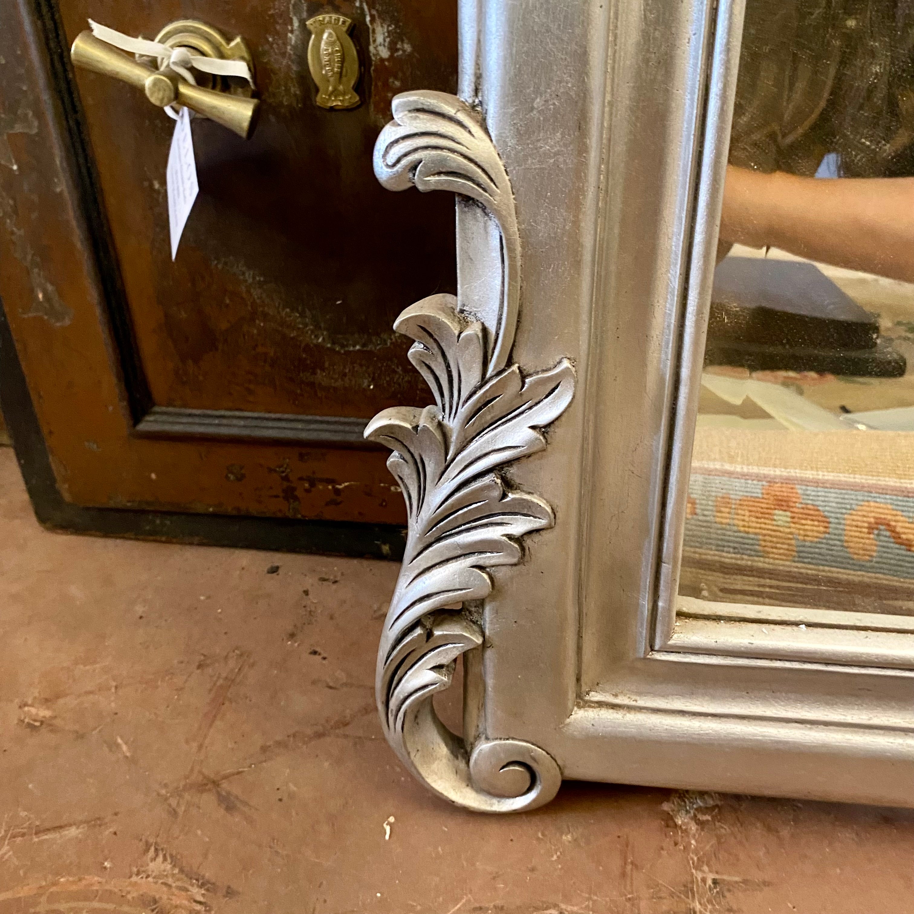 French Style Mirror - 1800h