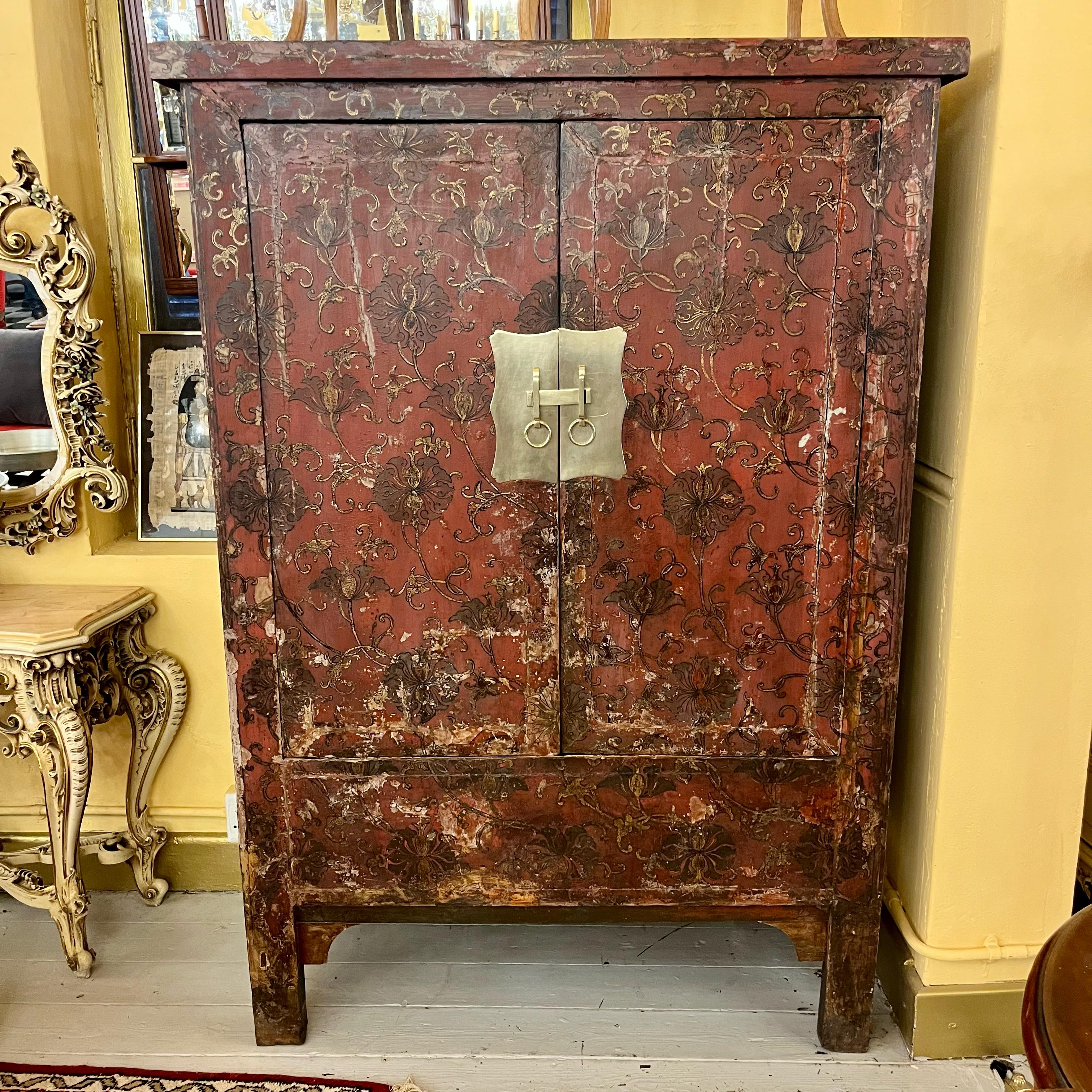 Chinese Red Lacquer Cabinet with Gilt Floral Decoration, Late Qing Dynasty