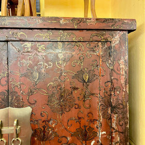 Chinese Red Lacquer Cabinet with Gilt Floral Decoration, Late Qing Dynasty