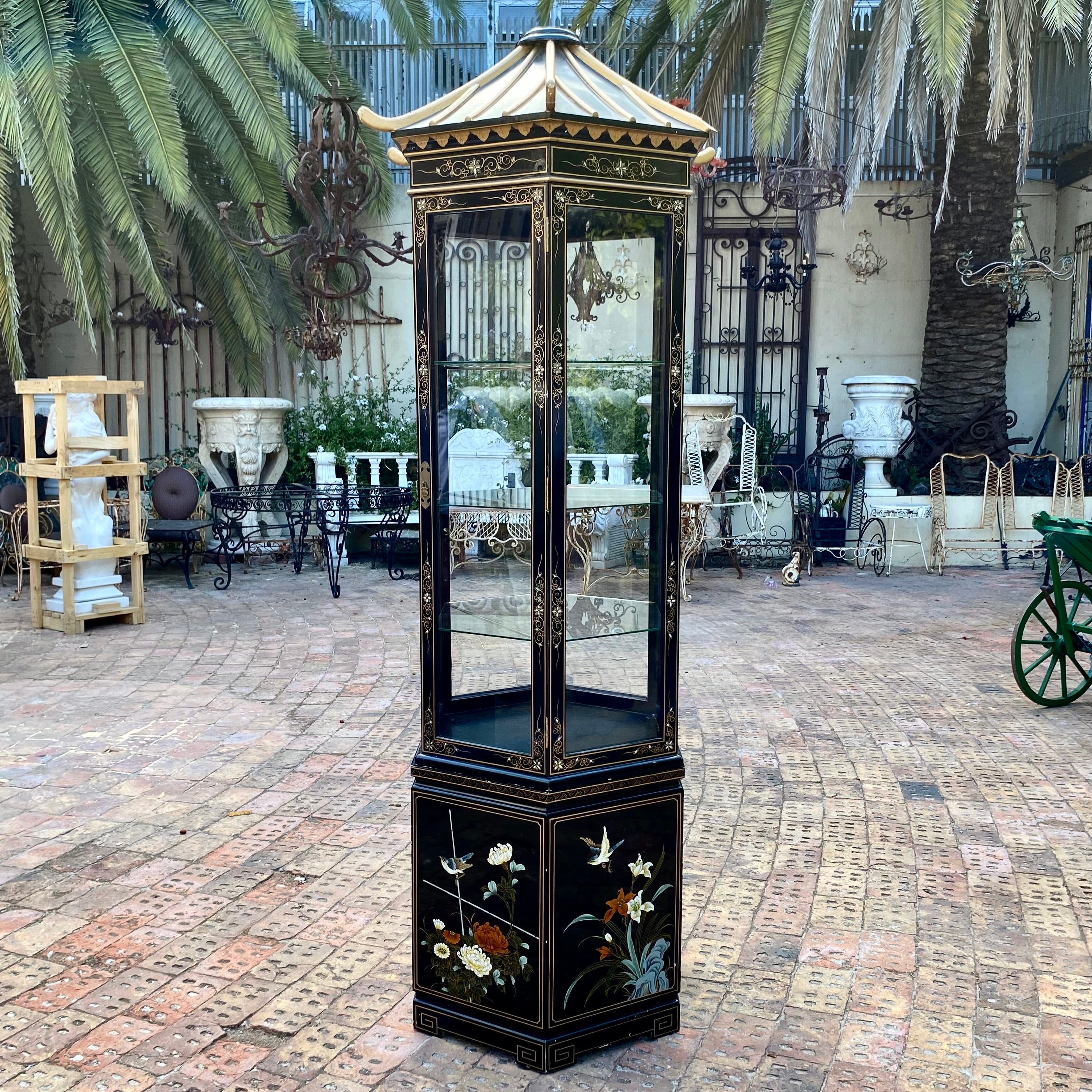 Stunning Vintage Japanese Display Case