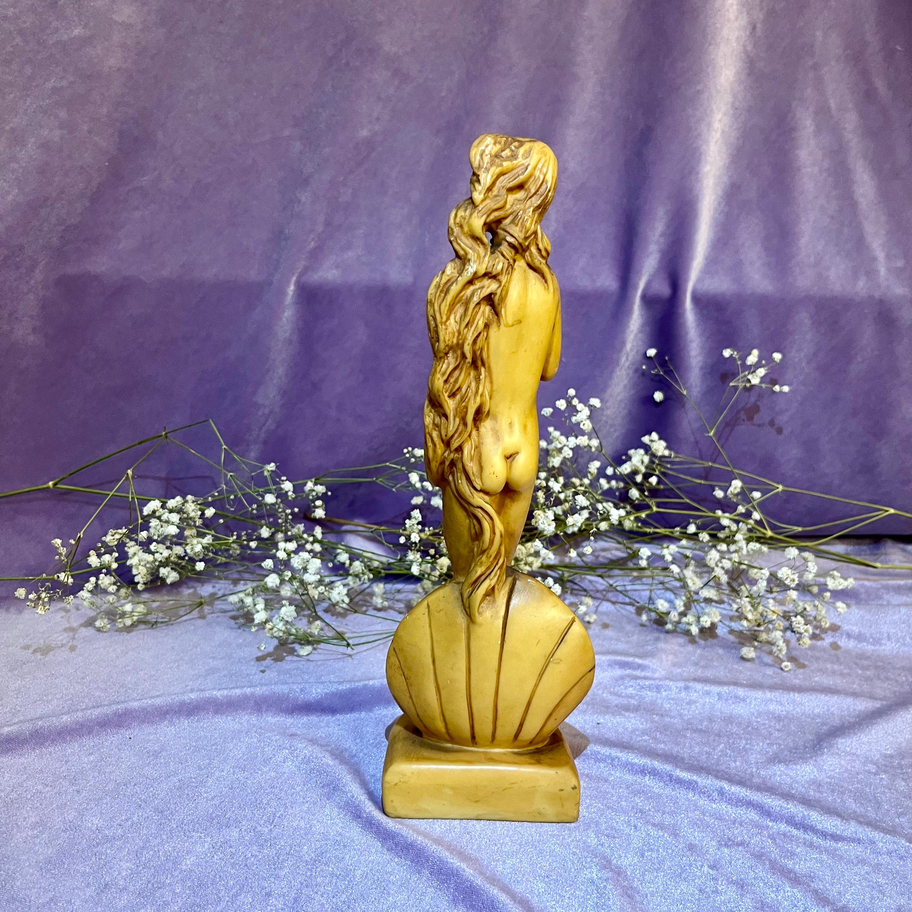 Sculpture of the Birth of Venus