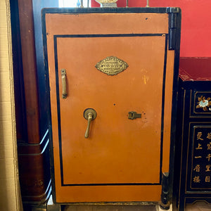 Large Antique "The Dart Co" Safe