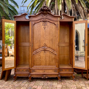 Very Large and Impressive Antique Oak Armoire