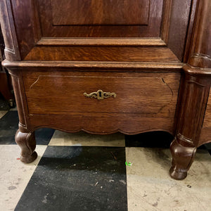 Sizable Antique Oak Wardrobe with Mirror