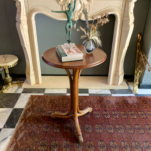 Antique Oak Turnet Table