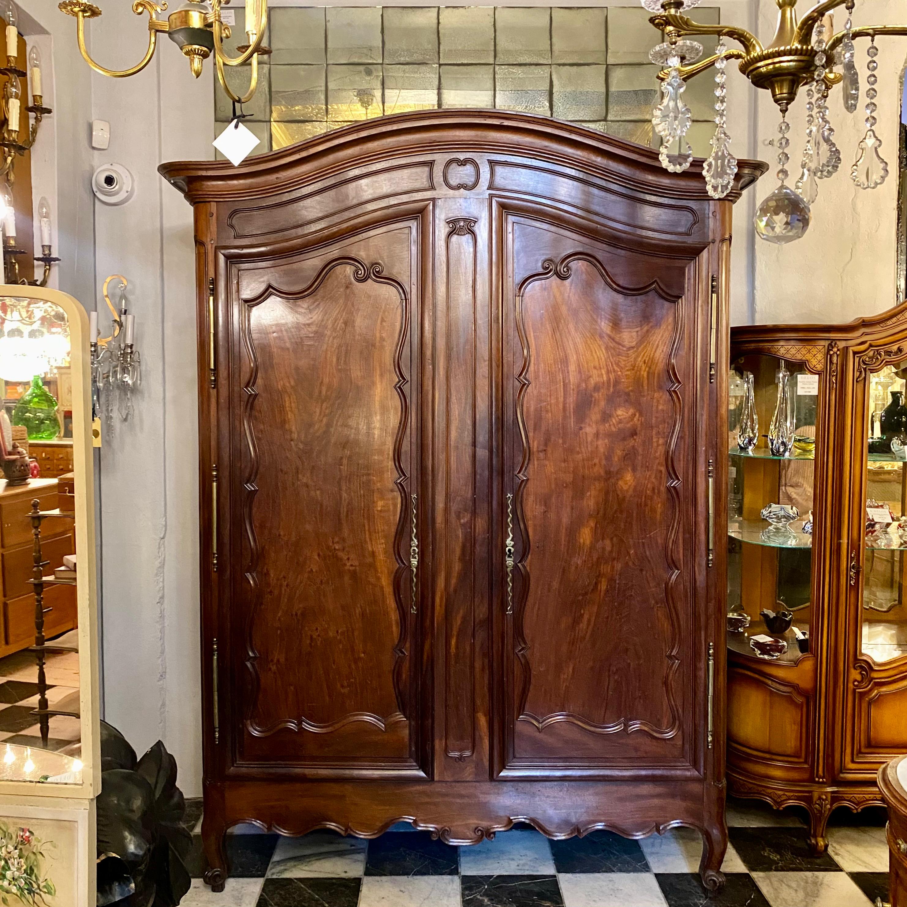 Large Antique English Mahogany Wardrobe