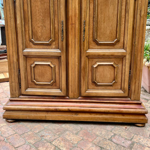 Antique Large French Oak Armoire, Late 19th Century