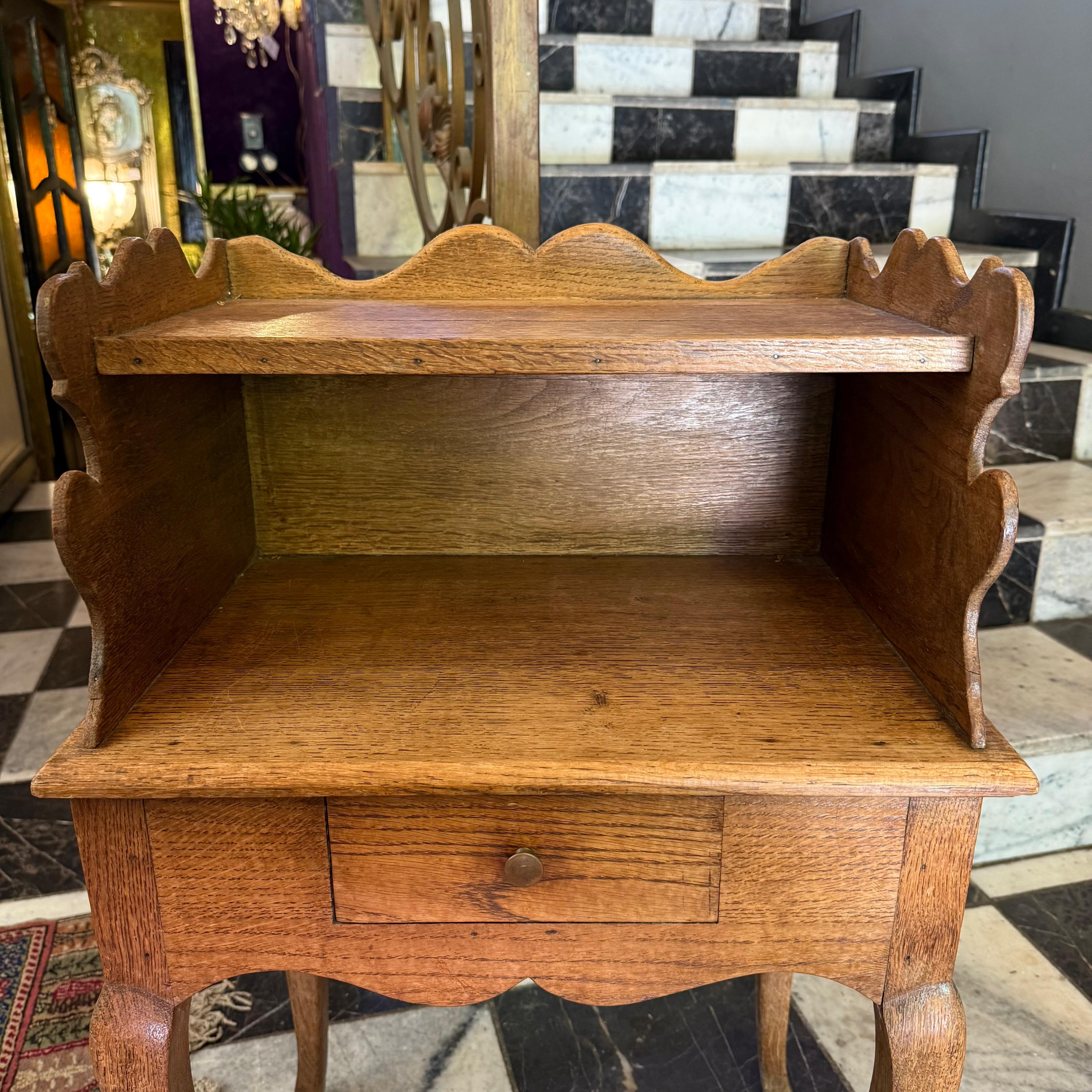 Single Antique Oak Bedside Pedestal