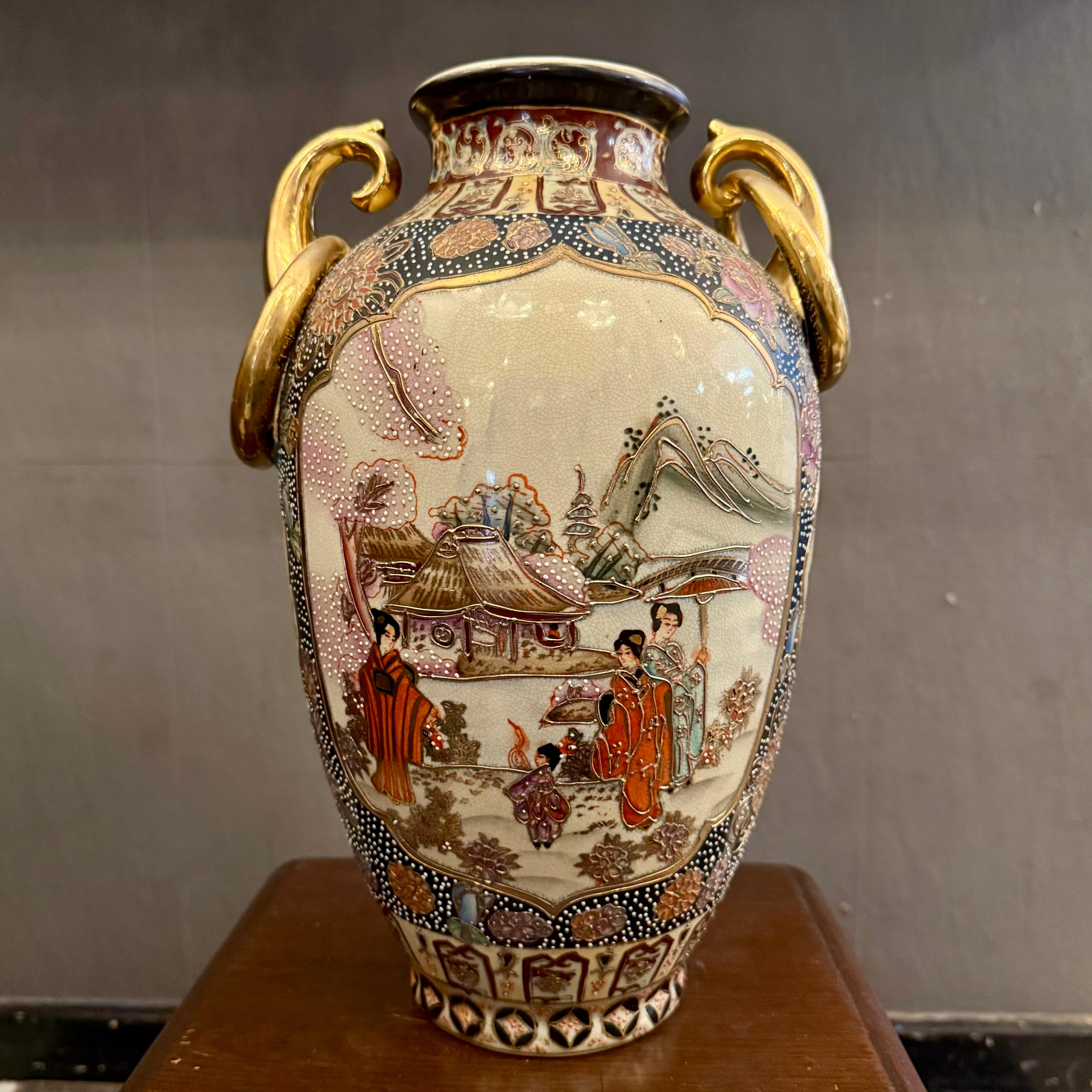 Stunning Antique Asian Urn with Gilt details