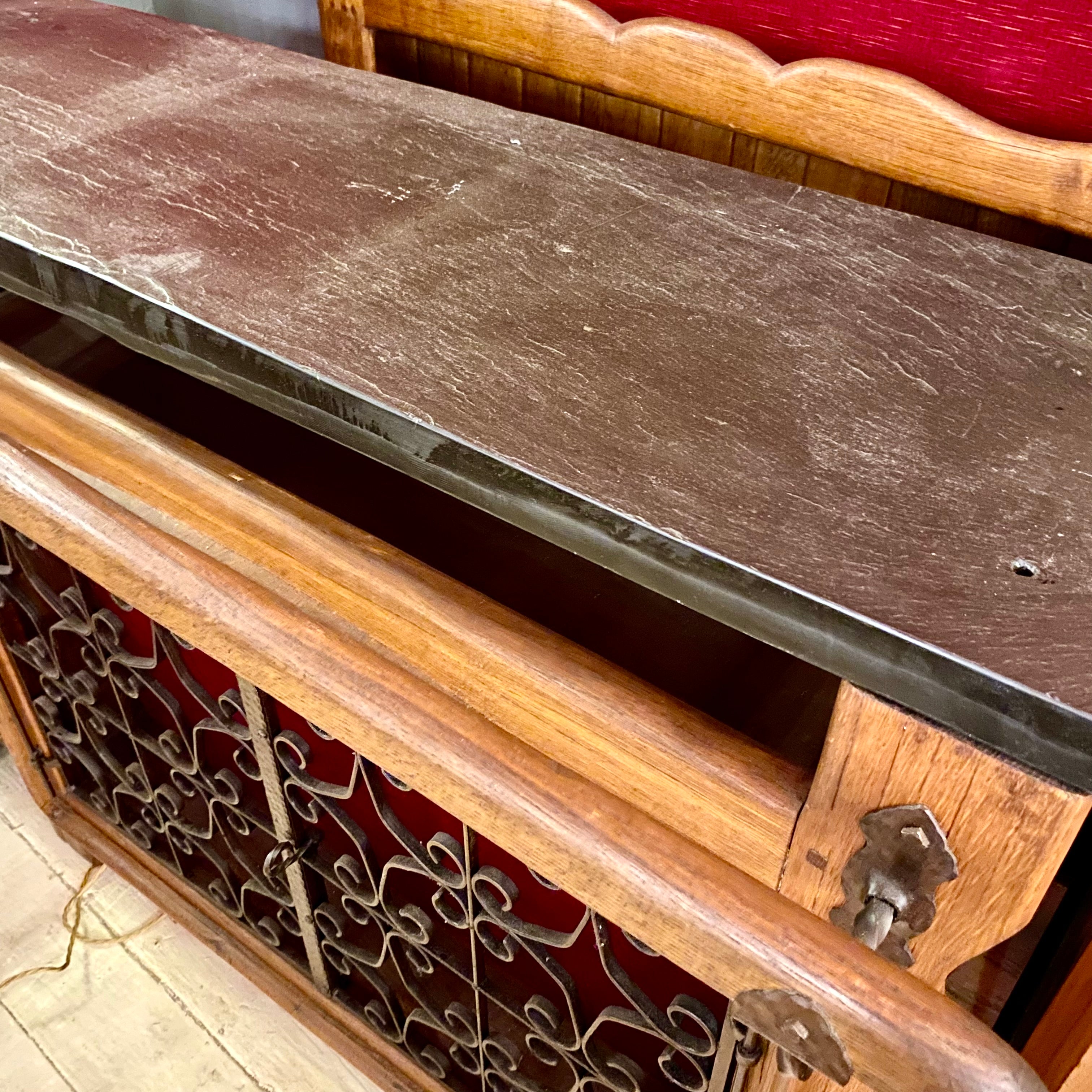 Antique Oak Bar with Stools