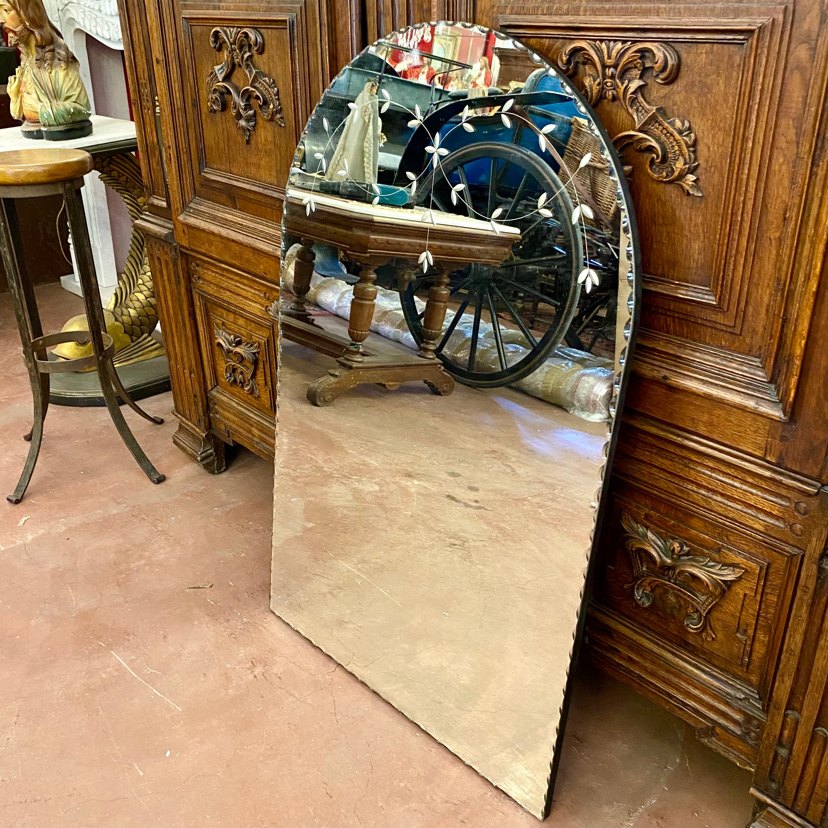 Pretty Arched Mirror with Etched Details