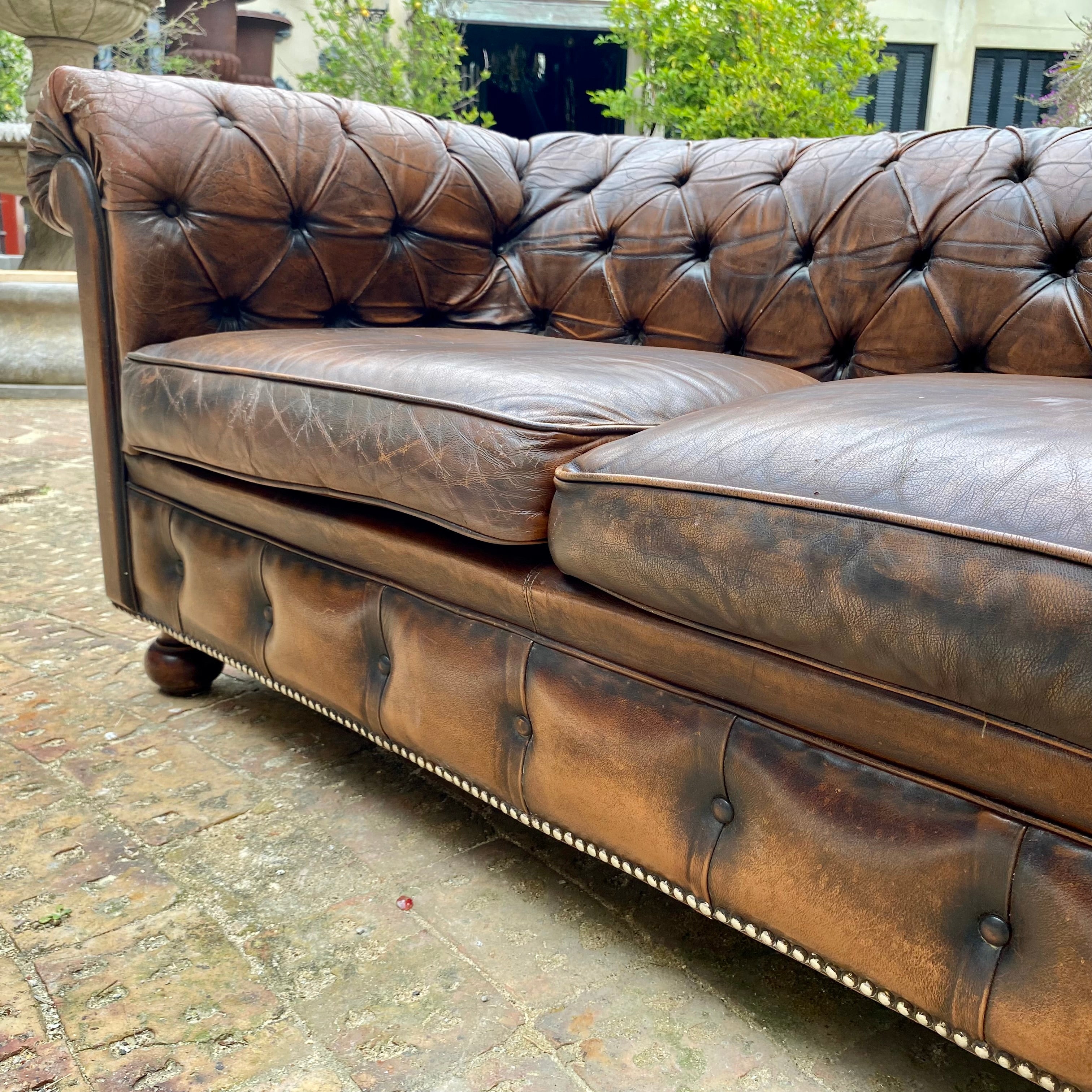 Vintage Leather Chesterfield 2 Seater Sofa