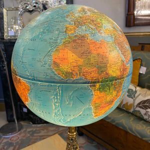 Cute n Quirky Globe Lamp